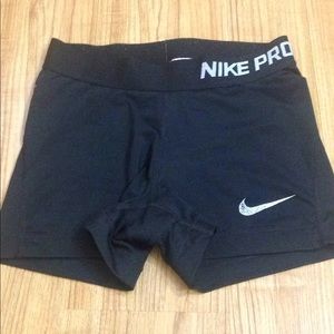 Black Nike Pros
